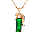 Vintage Carved Oval Green Emerald Pendant Necklace 18k Choker Jewelry