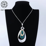 Vintage Celebrity Gothic Resin Bead Necklace for Women