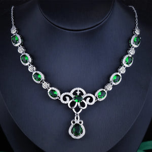 Vintage Lab Emerald Chocker Necklace 925 Sterling Silver Wedding Pendant
