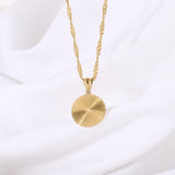 Vintage Circle Heart Butterfly Remissive Stripe Pendant 18k Chain Necklaces