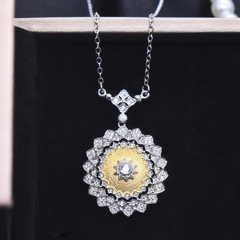 Vintage Flower Edge Pendant Necklace Two-Tone Geometry Jewelry