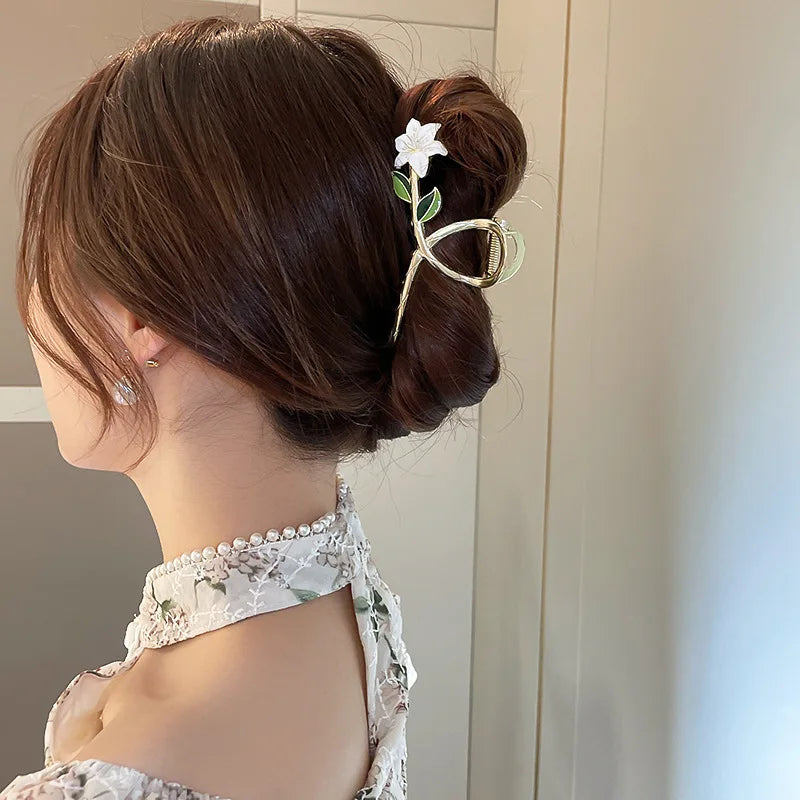 Vintage Flower Metal Hair Clip Pearl Fringe Claw Clip Tulip Flower Ponytail Clip