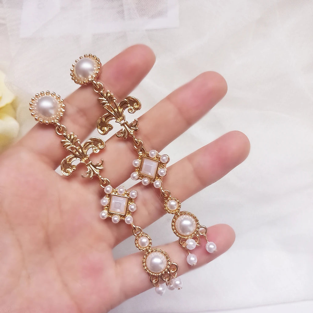 Vintage French Baroque Long Pearl Clip on Earrings Court Temperament Retro