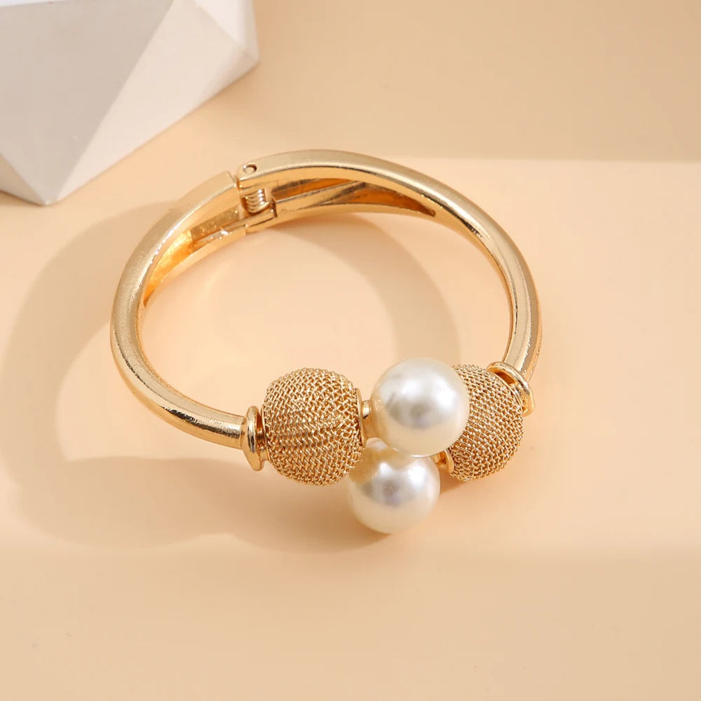 Vintage Geometric Metal Bangle for Women Charm Pearl Ball Cuff Bracelet