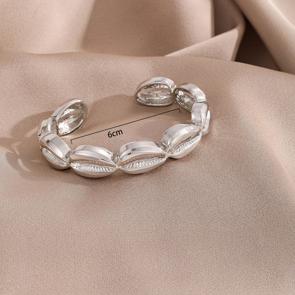 Vintage Hand Hug Bracelet Boho Metal Shell Bangles