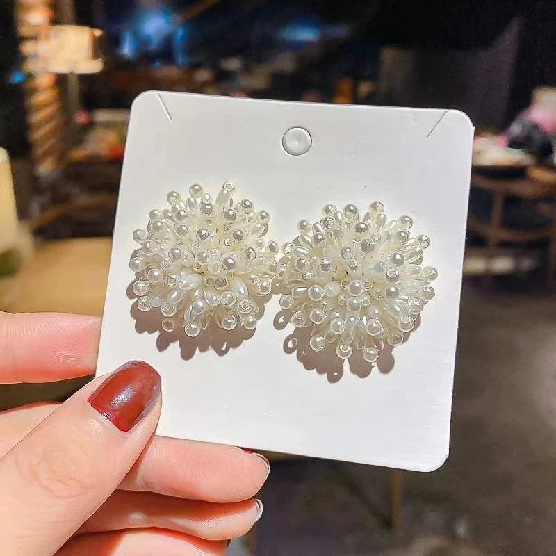 Vintage Style Simulated Pearl Beads Flower Stud Earrings
