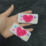 Vintage Harajuku Beads Heart Plush Hairpin Sweet Girly Charm Hair Clip