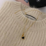 Vintage Heart Pendant Necklace for Women Clavicle Chain Choker Jewelry