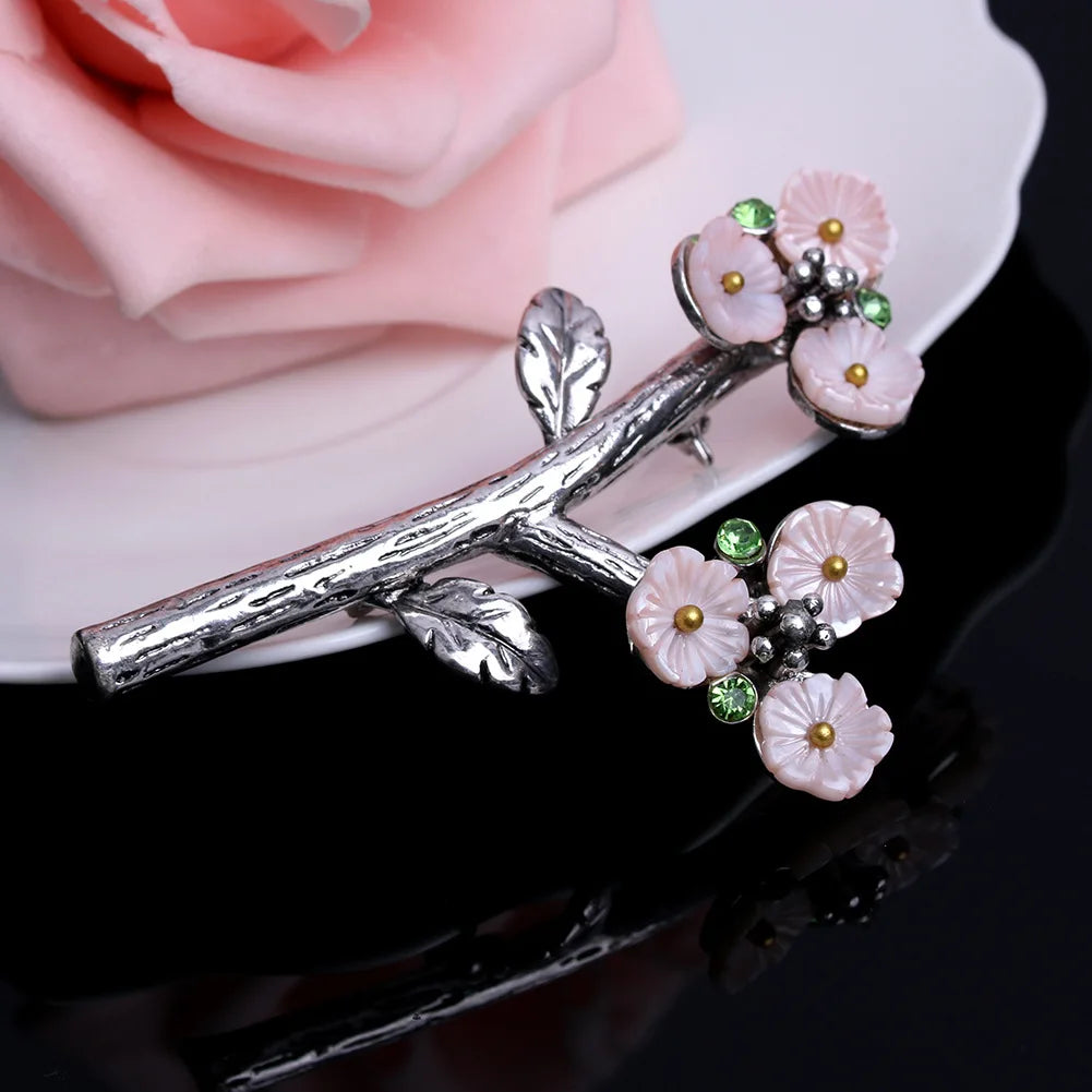 Vintage High Shell Plum Blossom Flower Brooches For Women