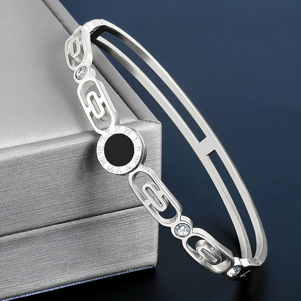 Vintage Hollow Roman Numerals Charm Bracelet Women Men Jewelry