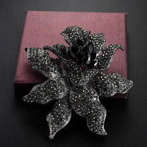 Vintage Rhinestone Rose Brooch for Women Sweater Dress Corsage