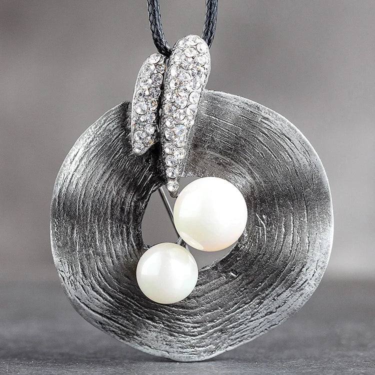 Vintage Leaf Pendant Long Necklace for Women