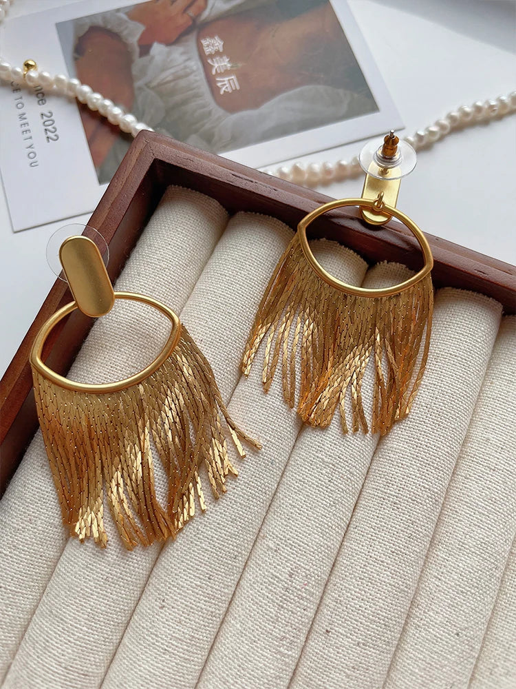 Vintage Tassel Clip On Drop Earrings For Women Without Piercing
