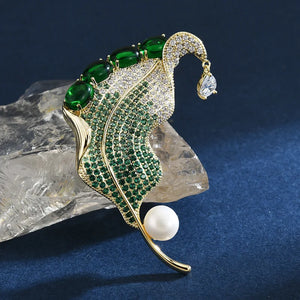 Vintage Green CZ Leaf Brooch Women Coat Lapel Pin Wedding Jewelry