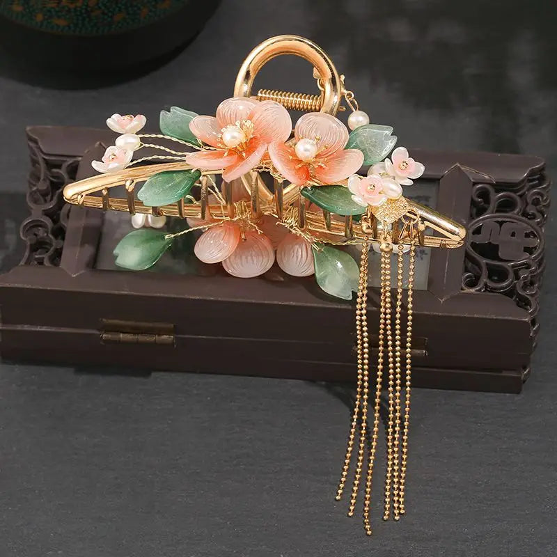Vintage Metal Hair Claw for Women Chinese Hair Accessories