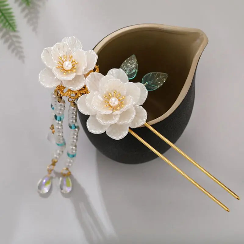 Vintage Metal Hair Fork U Shape Flower Hanfu Accessory with Tassel