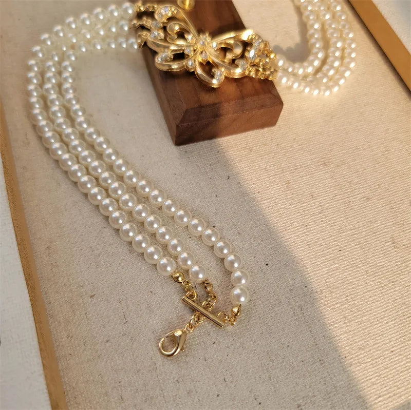 Vintage Pearl Rhinestone Necklace for Women Party Girls Butterfly Pendant Choker