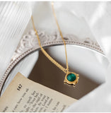 Vintage Green Agate Stone Pendant Choker Necklace for Women