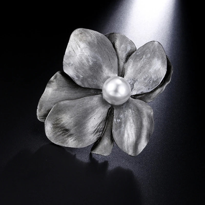 Vintage Large Pearl Flower Brooches Classic Retro Brooch Pins Plant Jewelry