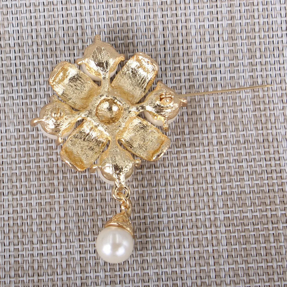 Vintage Pearl Flower Brooch Jewelry For Women/men