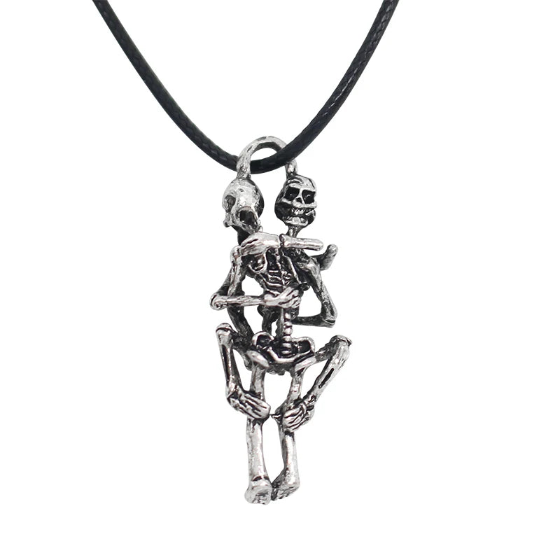 Vintage Punk Skull Hug Pendant Necklace Hip Hop Skeleton Leather Rope Chain Neck
