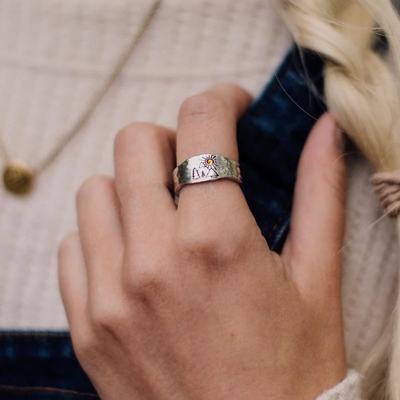 Vintage Landscape Carved Ring for Women Men