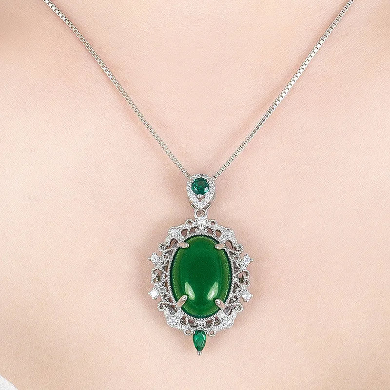 Vintage Royal Green Jade Emerald Pendant Necklace 18k Filled