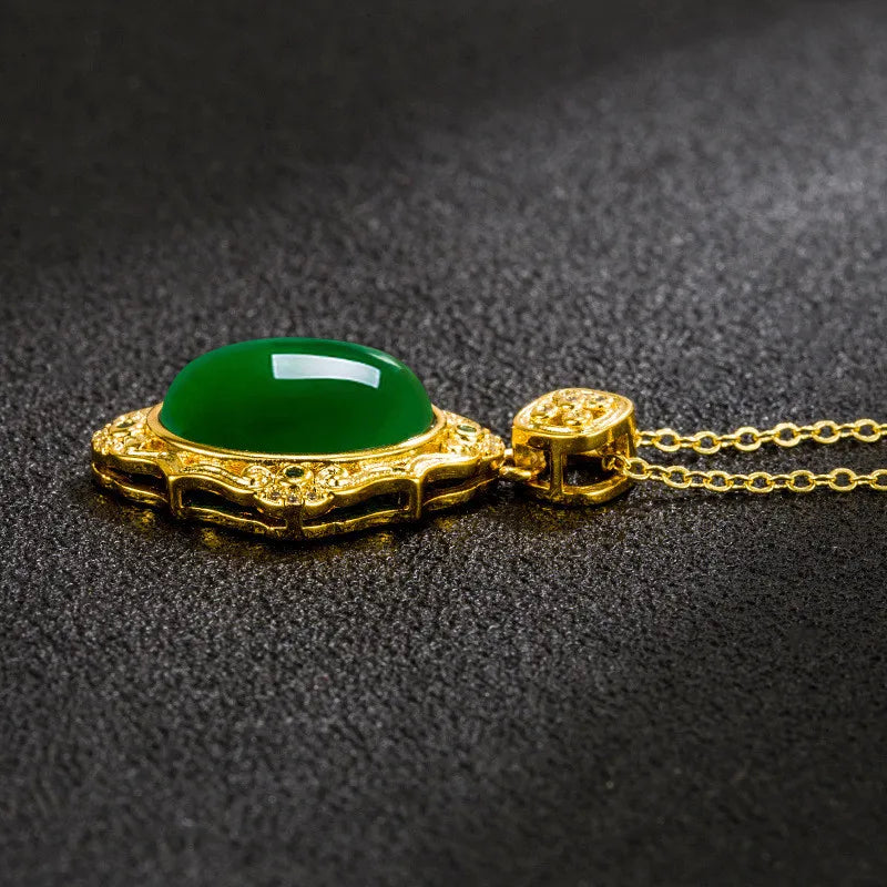 Vintage Green Jade Emerald Gemstone Diamond Pendant Necklace 18k Filled