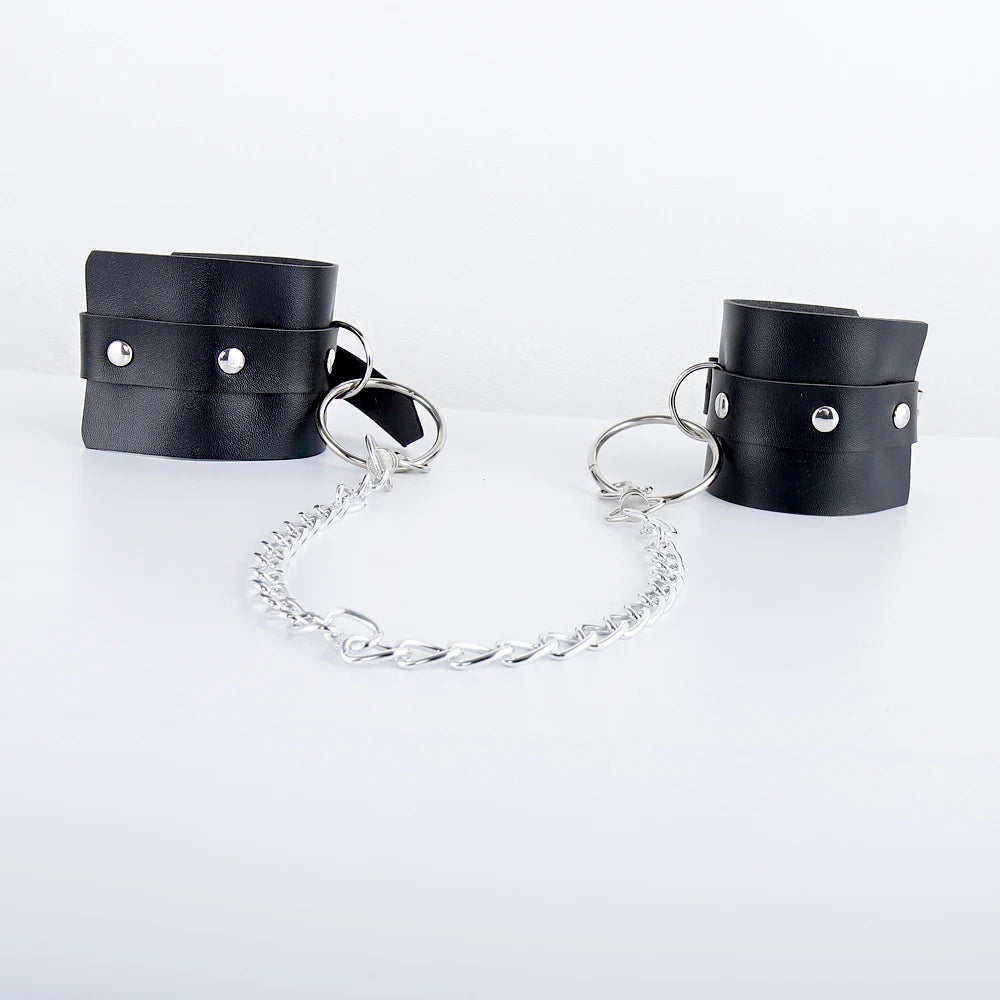 Vintage Sexy Female Leather Harness Bracelet