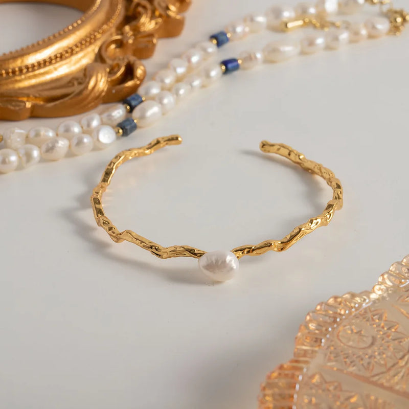 Vintage Texture Freshwater Pearl Brass Bracelet Women French Jewelry
