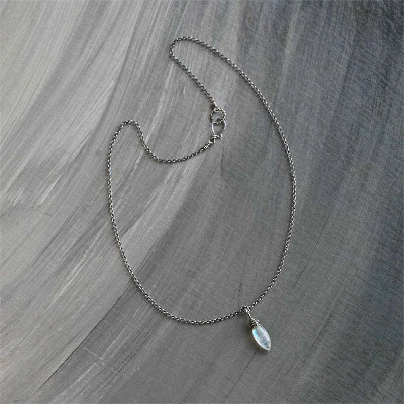 Vintage Water Drop Moonstone Pendant Necklace Ladies Clavicle Chain Necklace