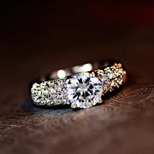 Vintage Sparkling CZ Wedding Ring with Crystals