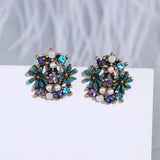 Vintage Sweet Flower Stud Earrings for Women Pearl Crystal Earrings