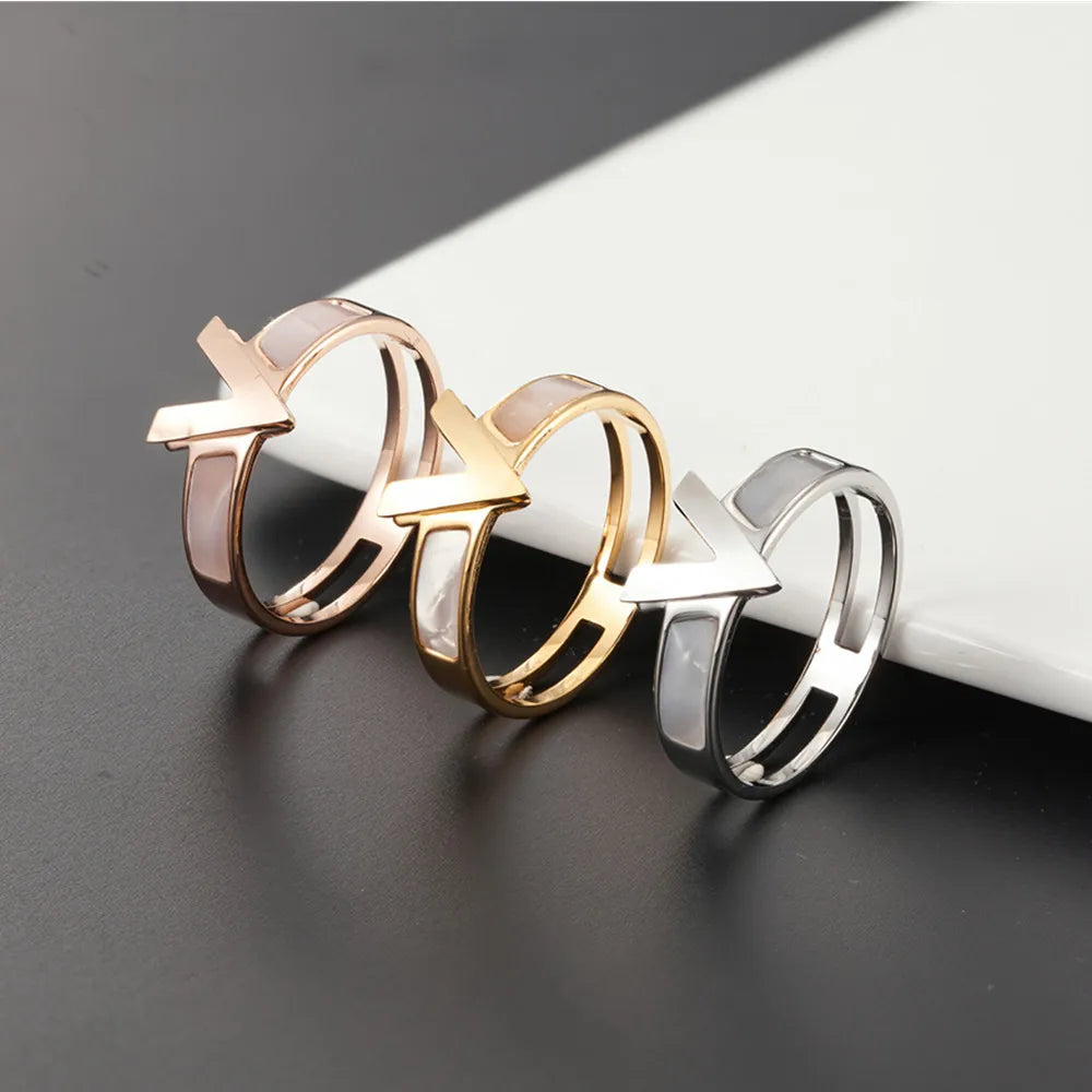 Vintage Shell V Ring Stainless Steel Titanium Engagement Wedding Rings