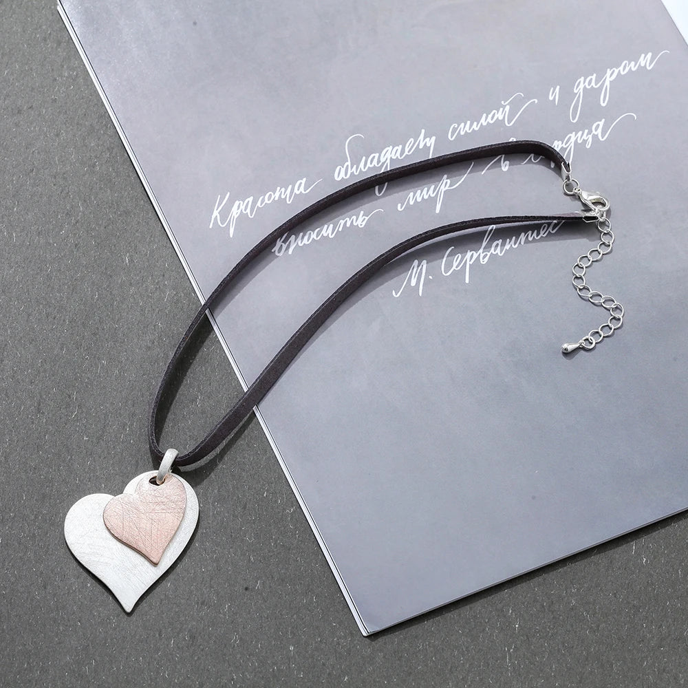 Vintage Woman Heart Pendant Necklace Choker Jewelry