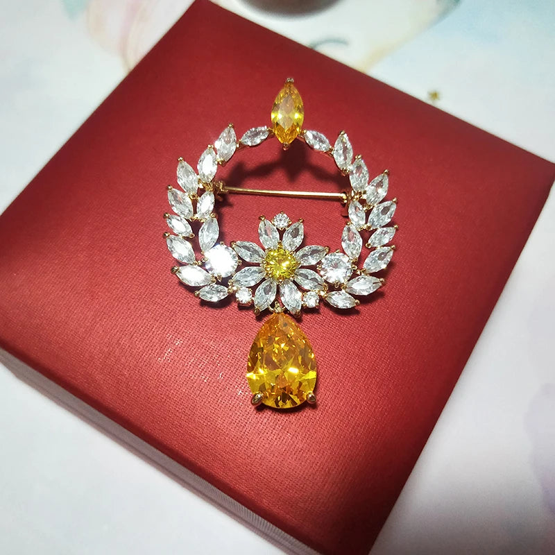 Vintage Wreath Red Yellow Crystal Teardrop Brooch Pin Women Jewelry Zircon