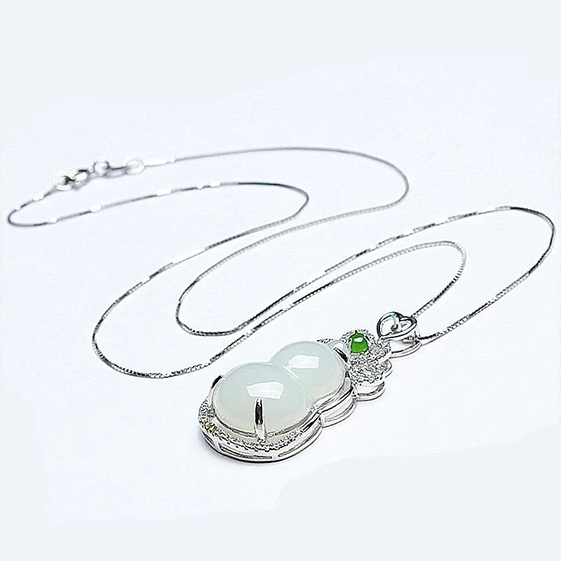Vintage Gourd Jade Zircon Diamond Pendant Necklace for Women