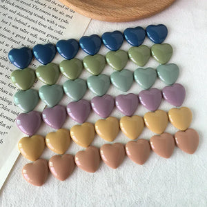 50pcs Cartoon Hearts Shape Resin Beads for DIY Jewelry, Earrings, Garments