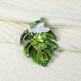 Rhinestone Frog Brooch Leaf Animal Pins Jewelry