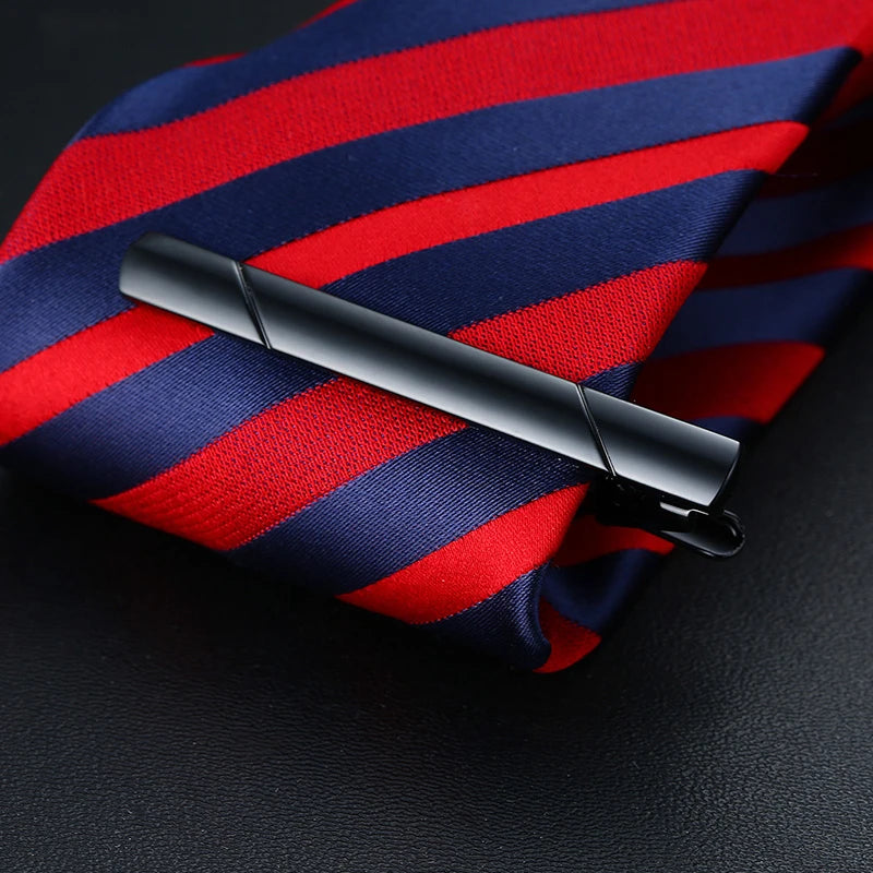 Men's Classic Tie Clip and Jewelry Accessory