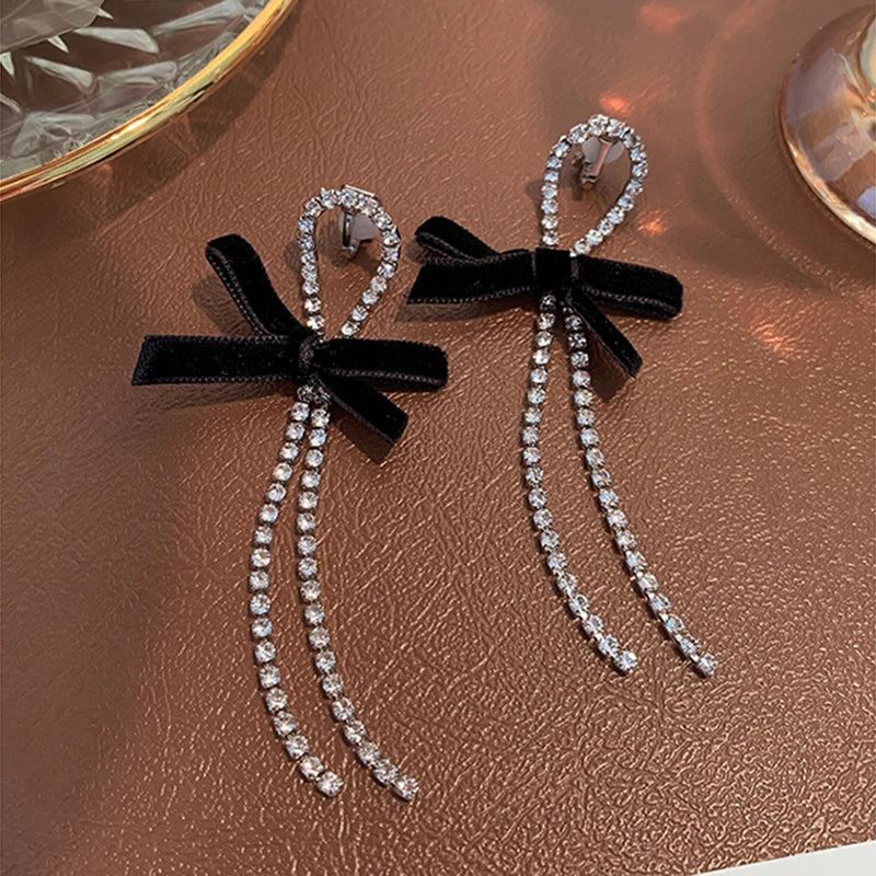 Women's Clip on Earrings Geometric Pearl Rhinestone Ear Cuff Jewelry