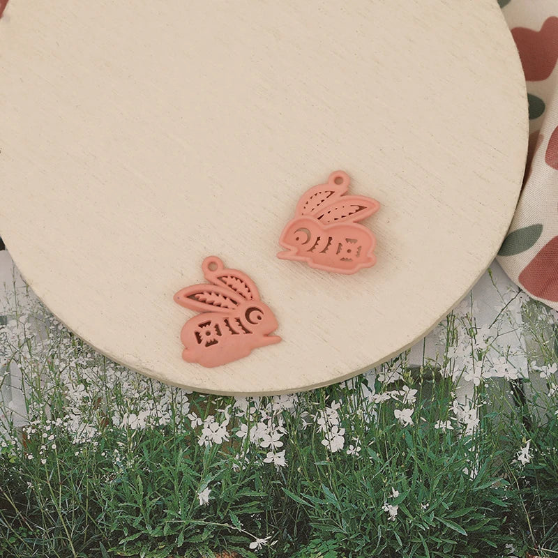 100Pcs Rabbit Shape Earrings Pendant Jewelry Findings Paint Effect Hand Made