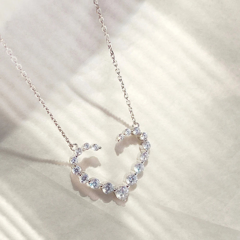 Sparkling Diamond Heart Necklace - High Carbon Diamond Jewelry
