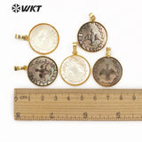 Pearl Shell Pendant with Bird Pattern Carved Jewelry