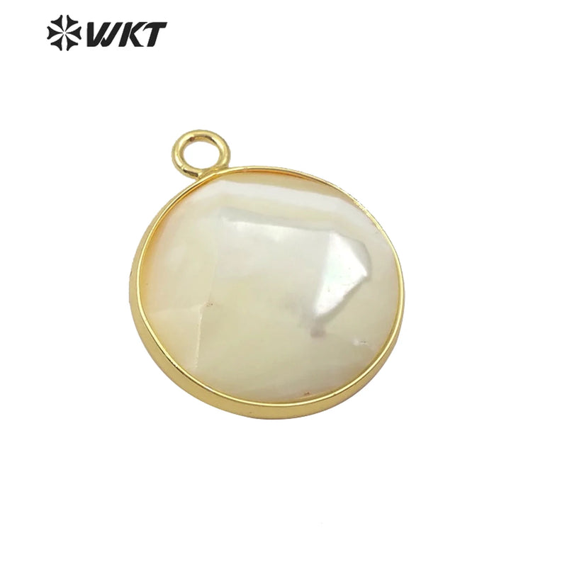 Natural Shell Pendant Round Bezel Setting Shell Pendant