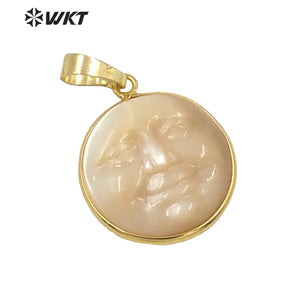 Round Coin Shell Smiling Face Necklace Pendant Women Jewelry