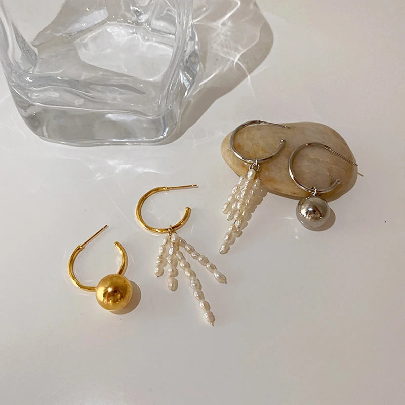 Metal Ball Pearl Hoop Earrings Vintage Asymmetric Charms