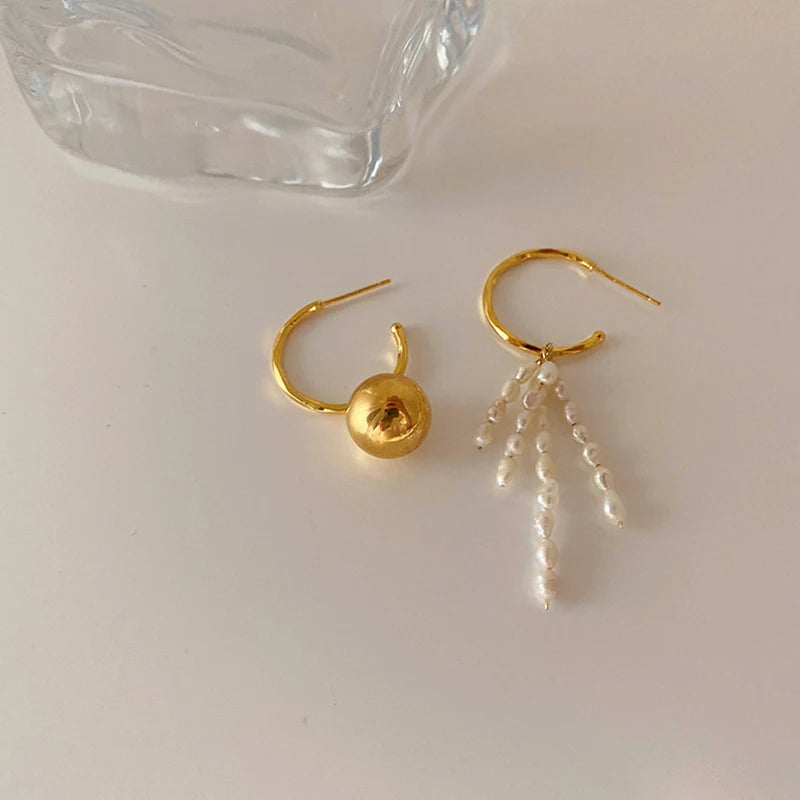 Metal Ball Pearl Hoop Earrings Vintage Asymmetric Charms