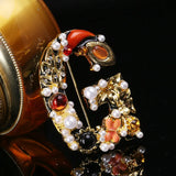 Classic Pearl Letter G Brooch for Women