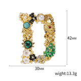 Classic Pearl Letter G Brooch for Women